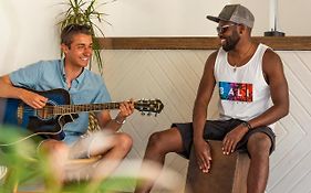 Gota Dagua Surf Camp - Costa Da Caparica, Lisbon