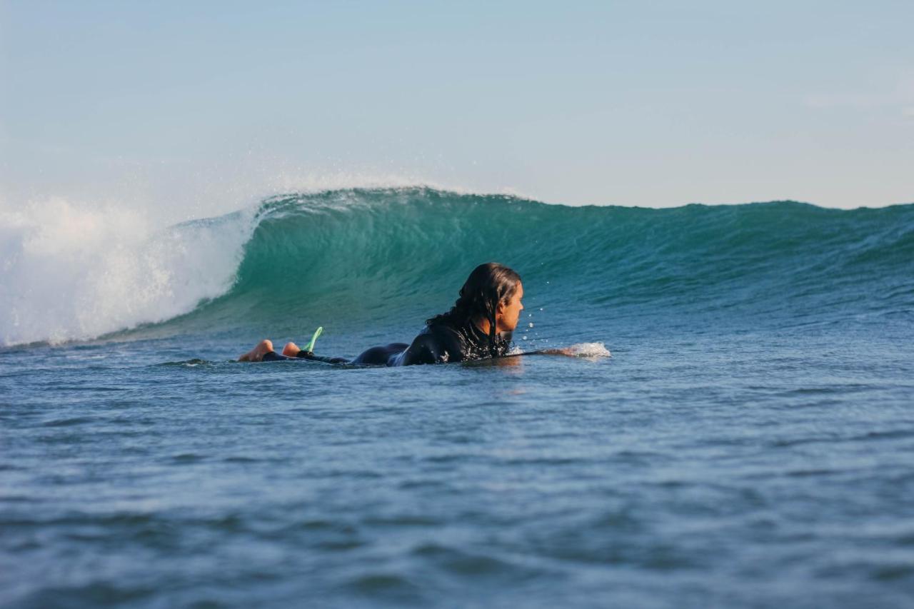Gota Dagua Surf Camp - Costa Da Caparica, Lisbon Albergue Exterior foto